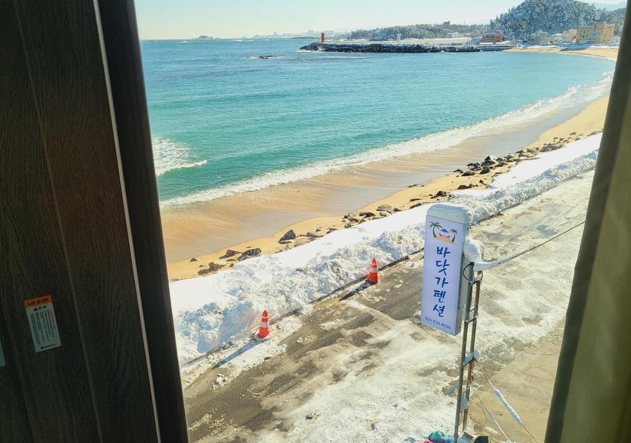 Seaside Pension Goseong  Exterior photo