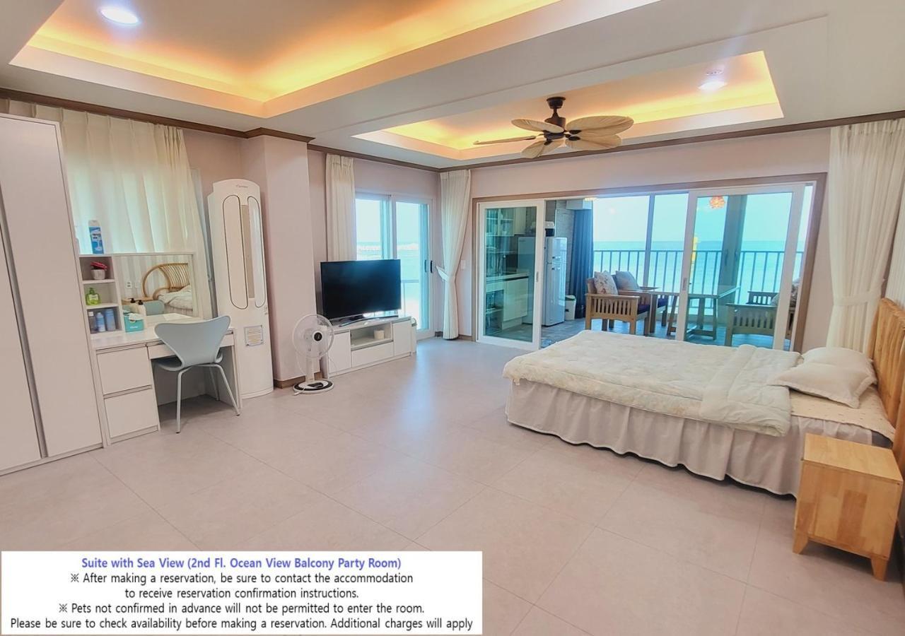 Seaside Pension Goseong  Exterior photo